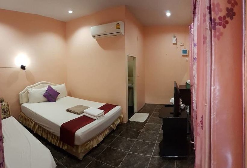 Hotel Green Leaf Resort 5