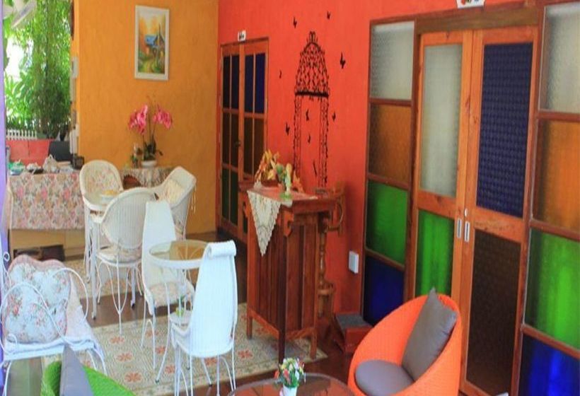 Hotel Baan Fahsai Resort 2