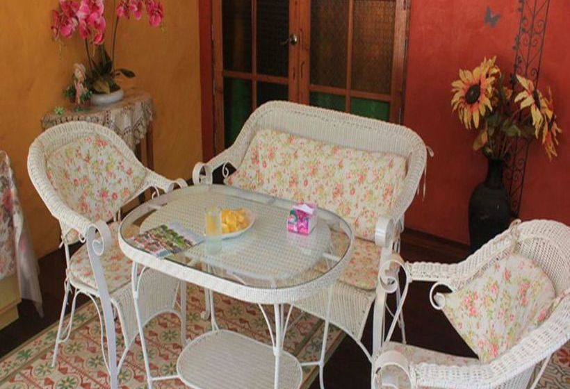 Hotel Baan Fahsai Resort 3