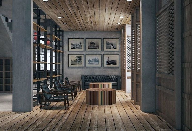 Hostel The Chic Lipe 2