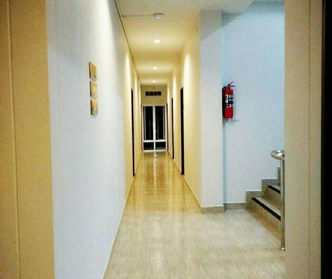 Hotel R.m. Mansion Surin 10