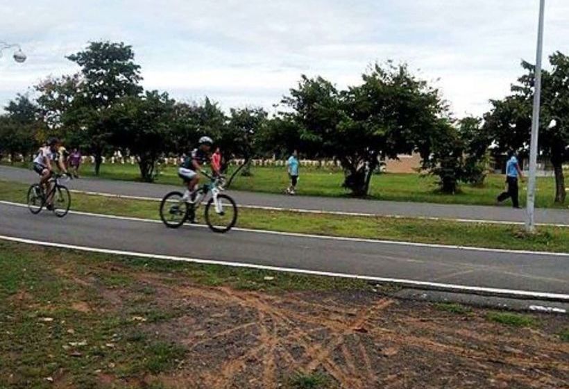 Hotel R.m. Mansion Surin 12