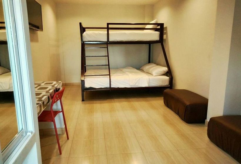 Hotel R.m. Mansion Surin 2