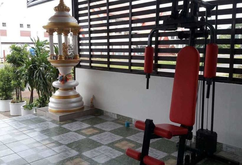 Hotel R.m. Mansion Surin 9