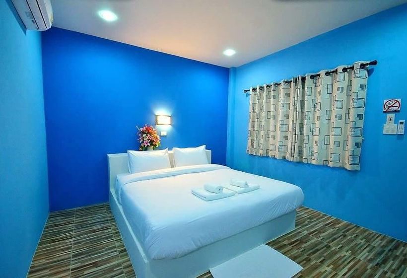 Hotel Family House Resort 1