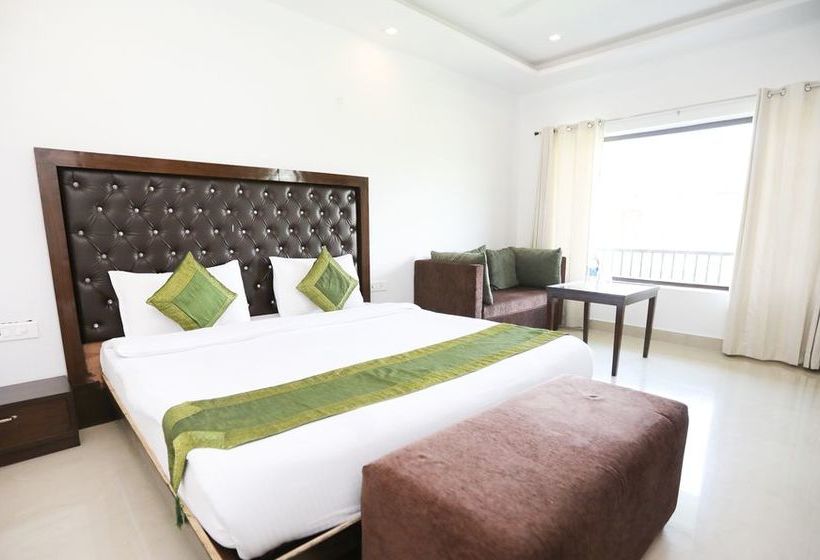 Hotel Treebo The Tigers Pug Mark Resort 13