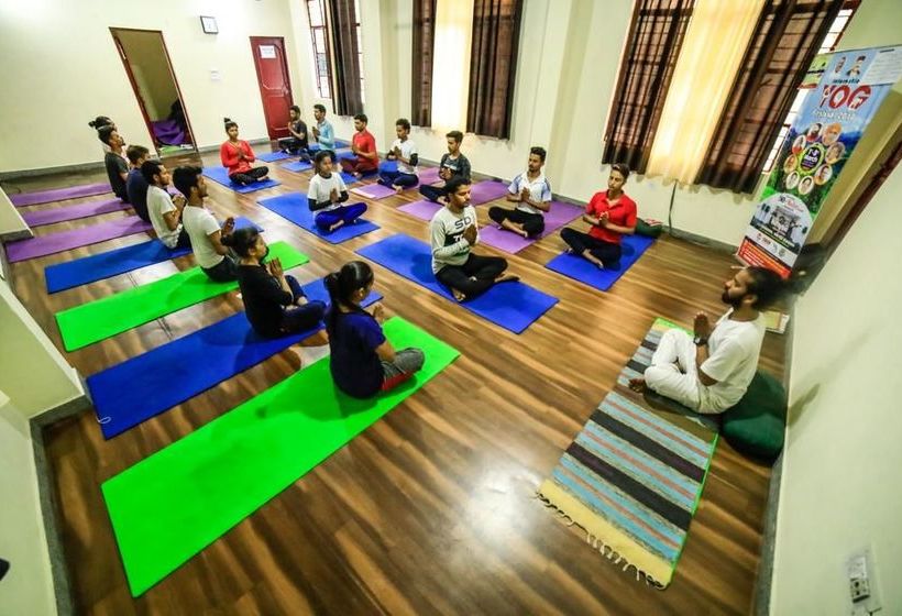 Hotel Neeraj Bhawan 14