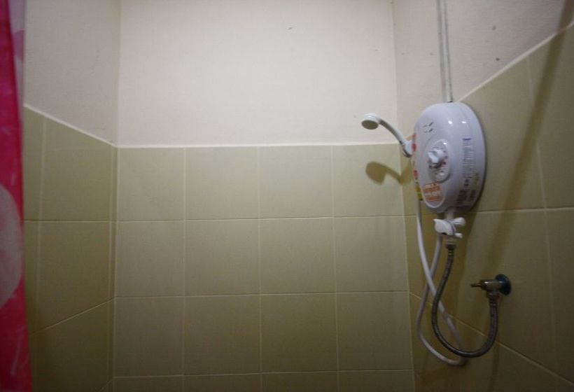 Hotel Areeya Resort 13