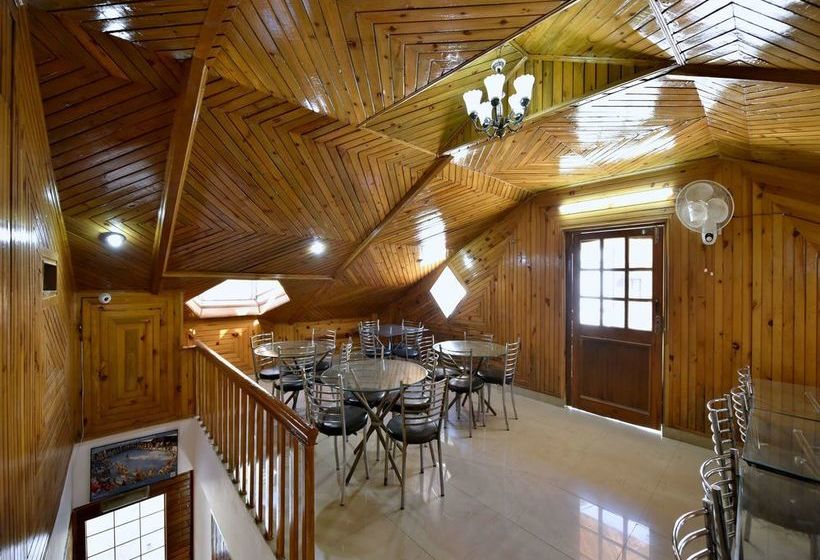 Hotel Omkara Homestay 18