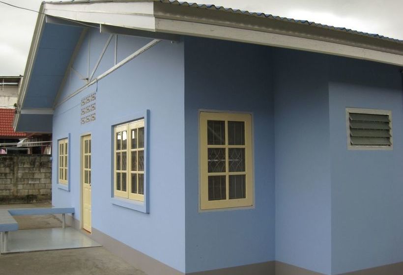 Pensión Blue Dorm San Sai