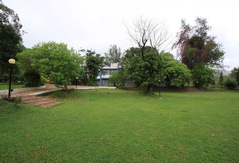 Golden Valley Resort 9