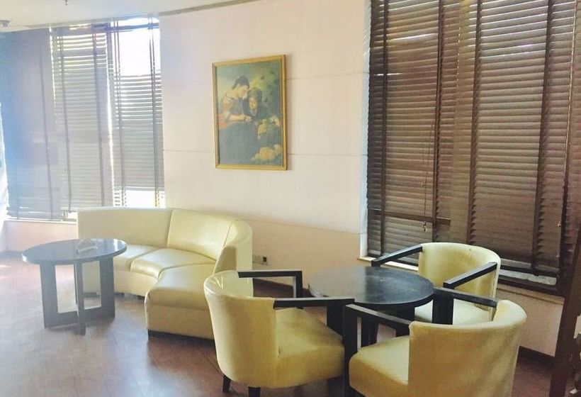 Centre Point Hotel Neemrana 16