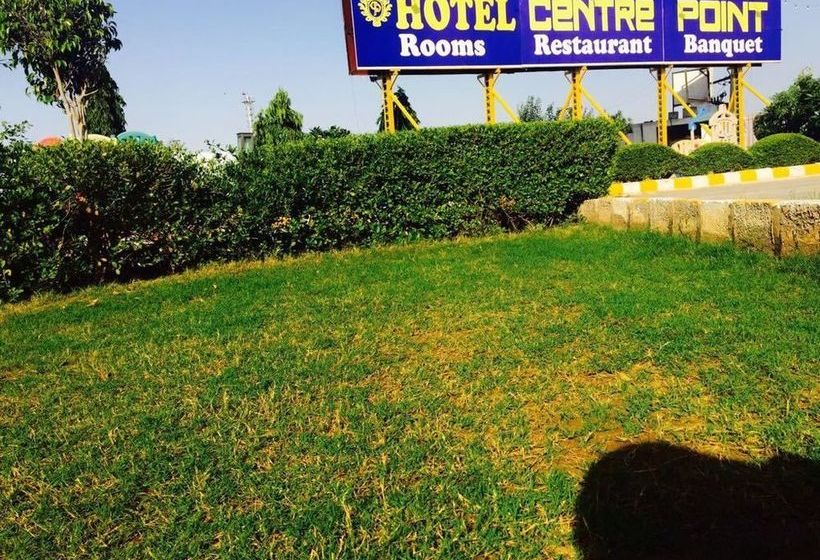 Centre Point Hotel Neemrana 17