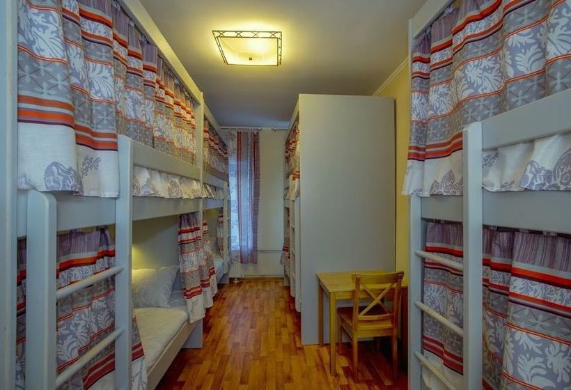 Friends Club Hotel And Hostel 13