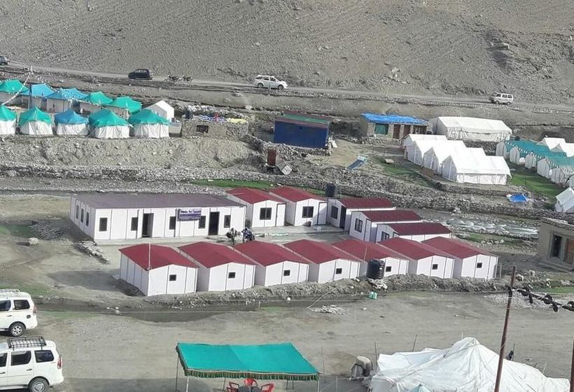 Hotel Wander Hut Tsomoriri Karzok