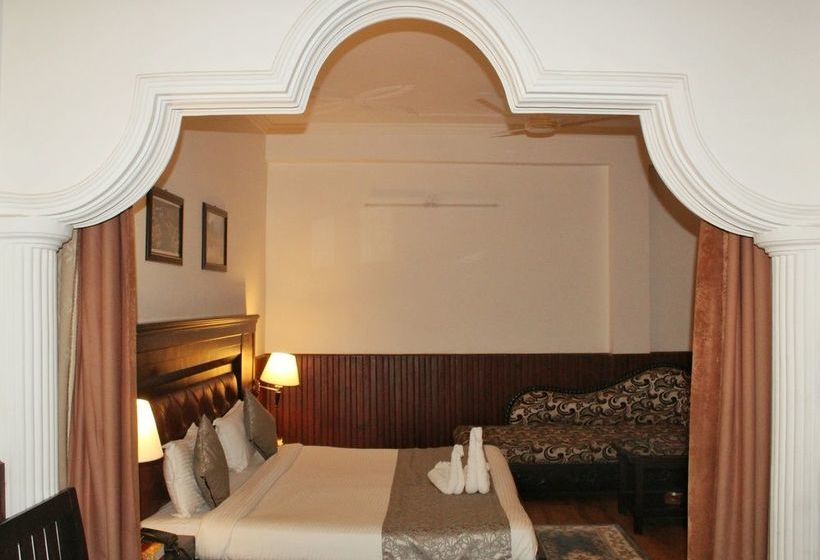 Hotel Ishan A Riverside Retreat 6