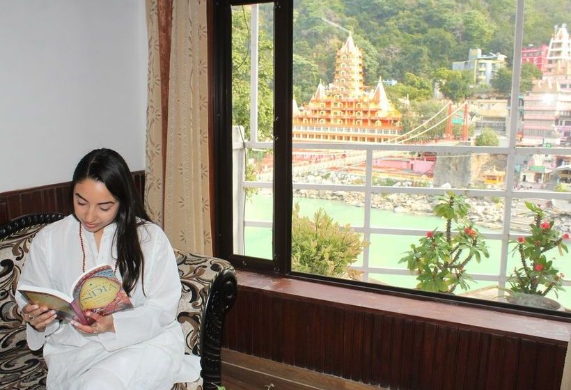 Hotel Ishan A Riverside Retreat 7