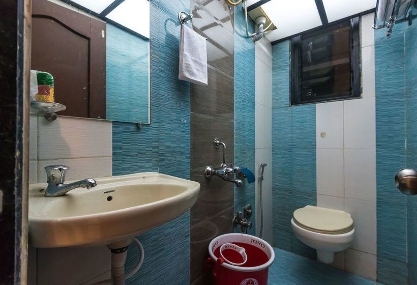 Oyo 7727 Hotel Sarovar Grand 11