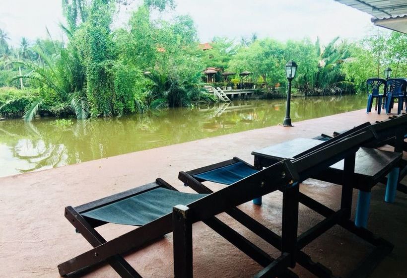 Pension Baan Konruktonmai Resort 12