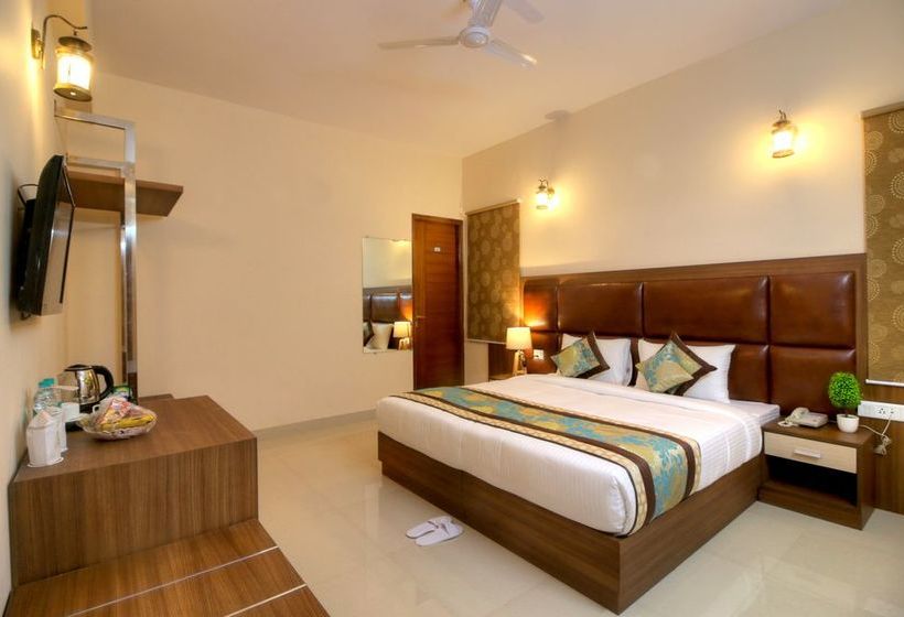 Hotel Atithi Suites 6