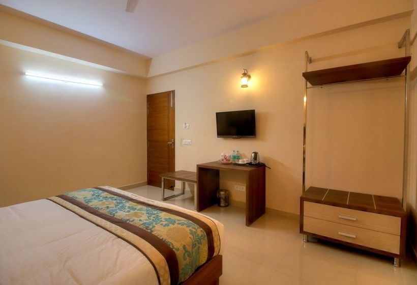 Hotel Atithi Suites 9