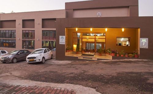 Hotel Raahat Inn 16