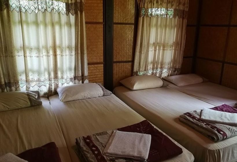 Hotel Baankorpai Amphawa 1