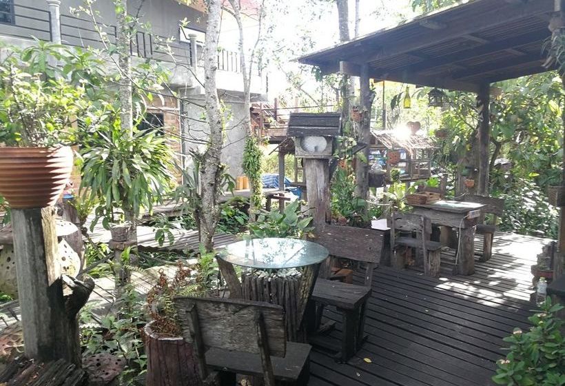 Hotel Baankorpai Amphawa 20