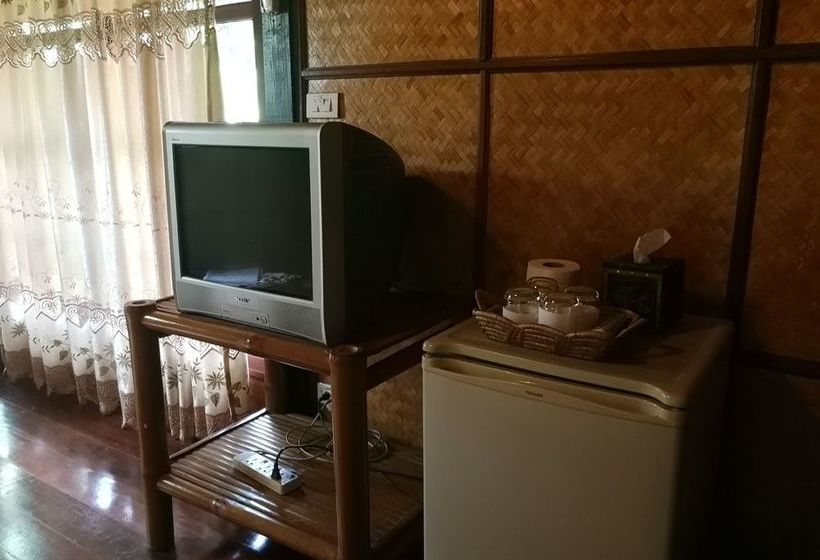 Hotel Baankorpai Amphawa 8