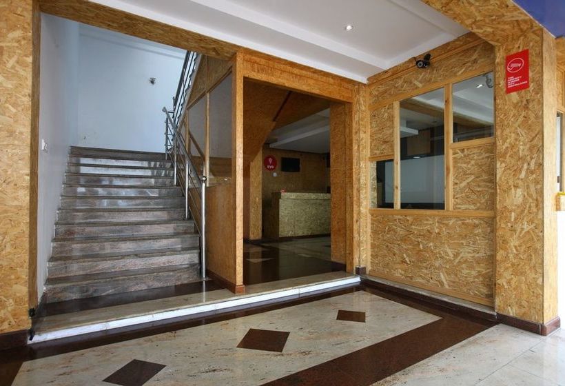 Hotel Kurunji Meridian 17