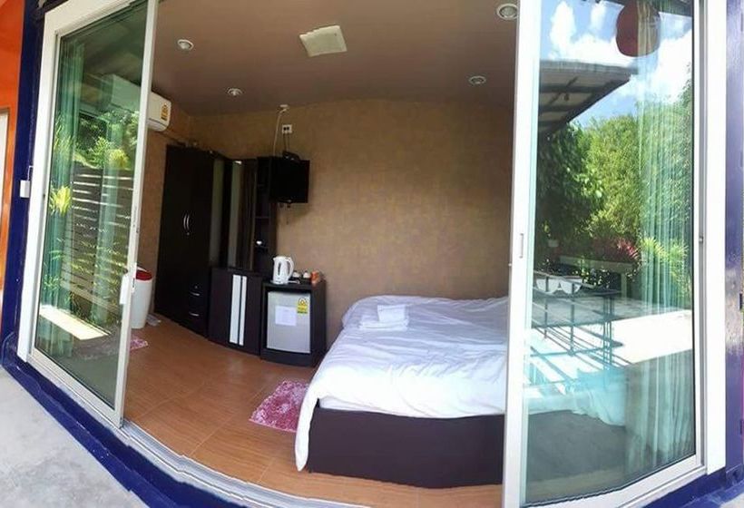 Hotel Mine Boxes Resort 6