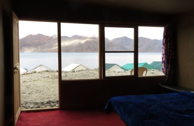 Hotel Pangong Lake View Camp 2