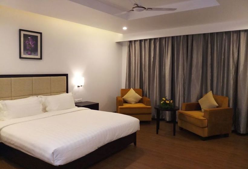 Hotel Triguna Clarks Inn