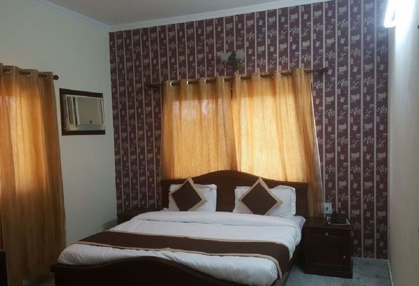 Hotel The Orion Gopal Bhawan 12