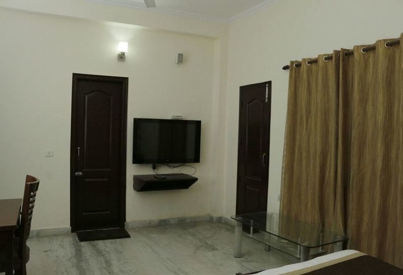 Hotel The Orion Gopal Bhawan 17