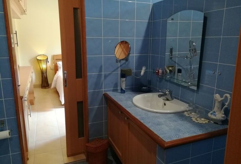 Hotel Saku Boutique Homestay 17