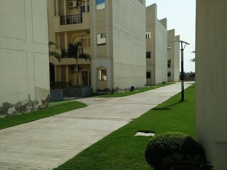 Brij Bhoomi Resort 12