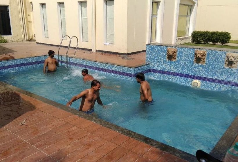 Brij Bhoomi Resort 4