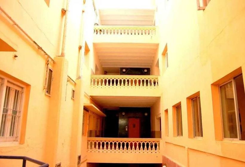 Hotel Meera 1