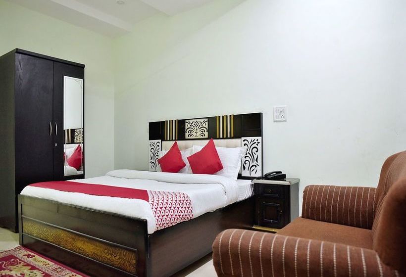 Oyo 10566 Hotel Shanti Guest House