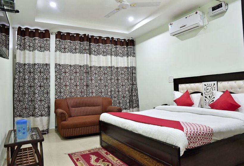 Oyo 10566 Hotel Shanti Guest House 4