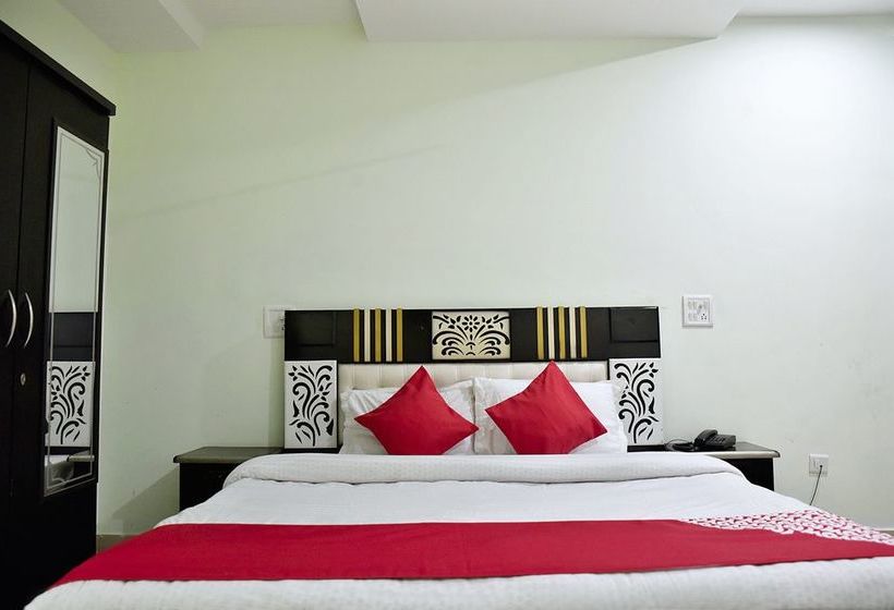 Oyo 10566 Hotel Shanti Guest House 5