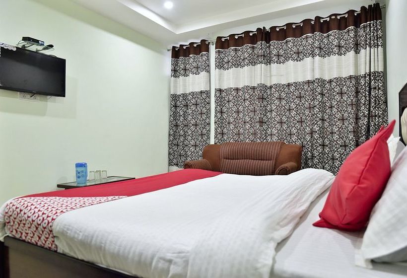 Oyo 10566 Hotel Shanti Guest House 8