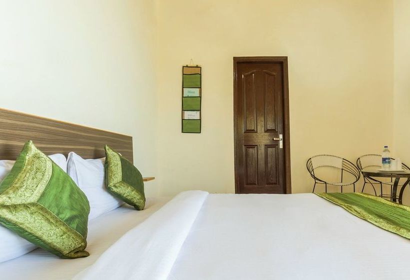 Hotel Treebo Royal Suites 15