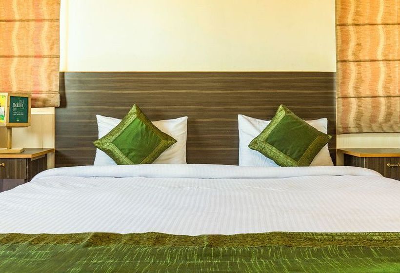 Hotel Treebo Royal Suites 20