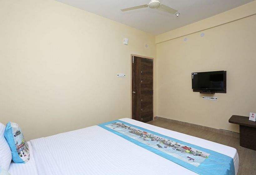 Oyo 11343 Hotel Sai International 13