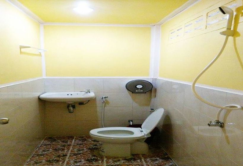 Hotel Smile Bungalow Koh Mook 8