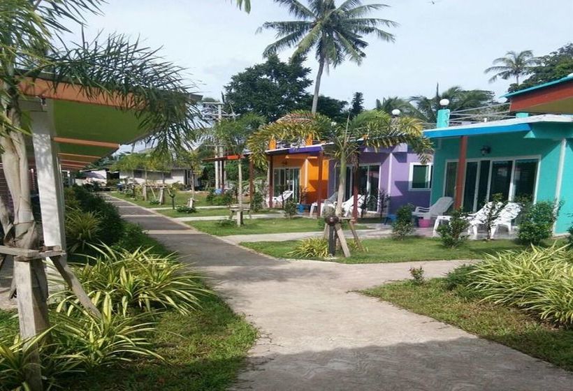 Hotel Smile Bungalow Koh Mook 9