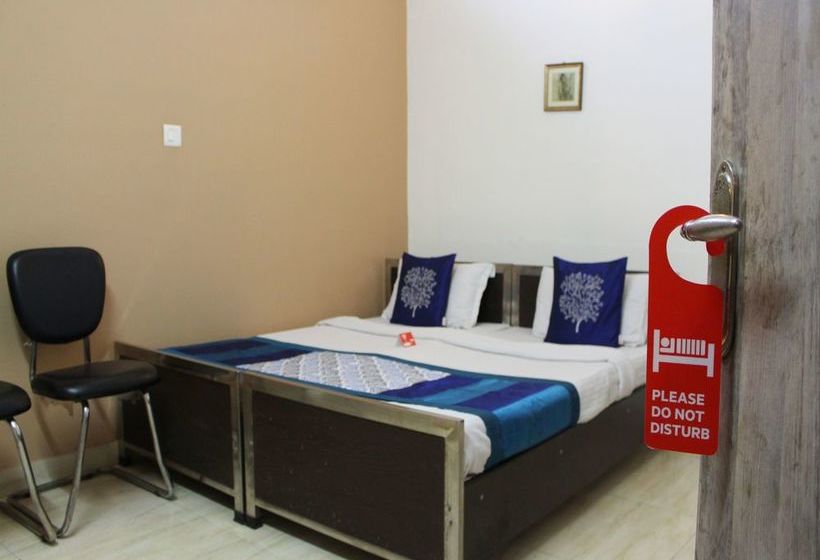 Hotel Oyo 3956 Home Stay Punjabi Handi 11