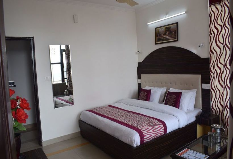 Hotel Rajas Palace 5